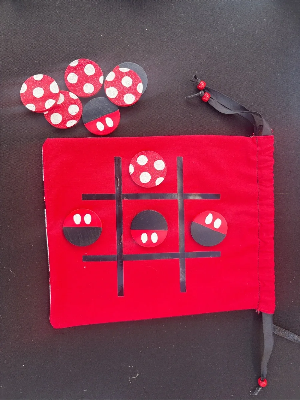 Minnie Mouse Tic-Tac-Toe Travel Game